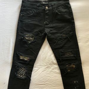 Men’s Amiri Distressed Black Denim
